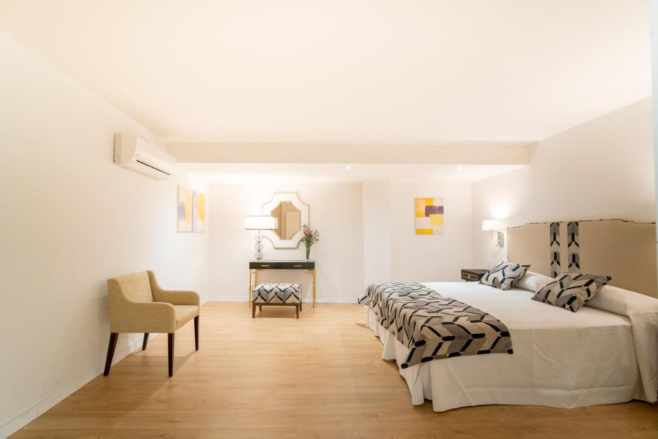 Arco Macarena Lofts Aparthotel Sevilla Exteriör bild
