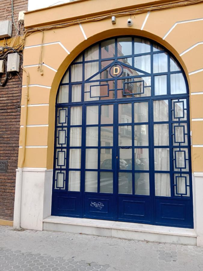 Arco Macarena Lofts Aparthotel Sevilla Exteriör bild